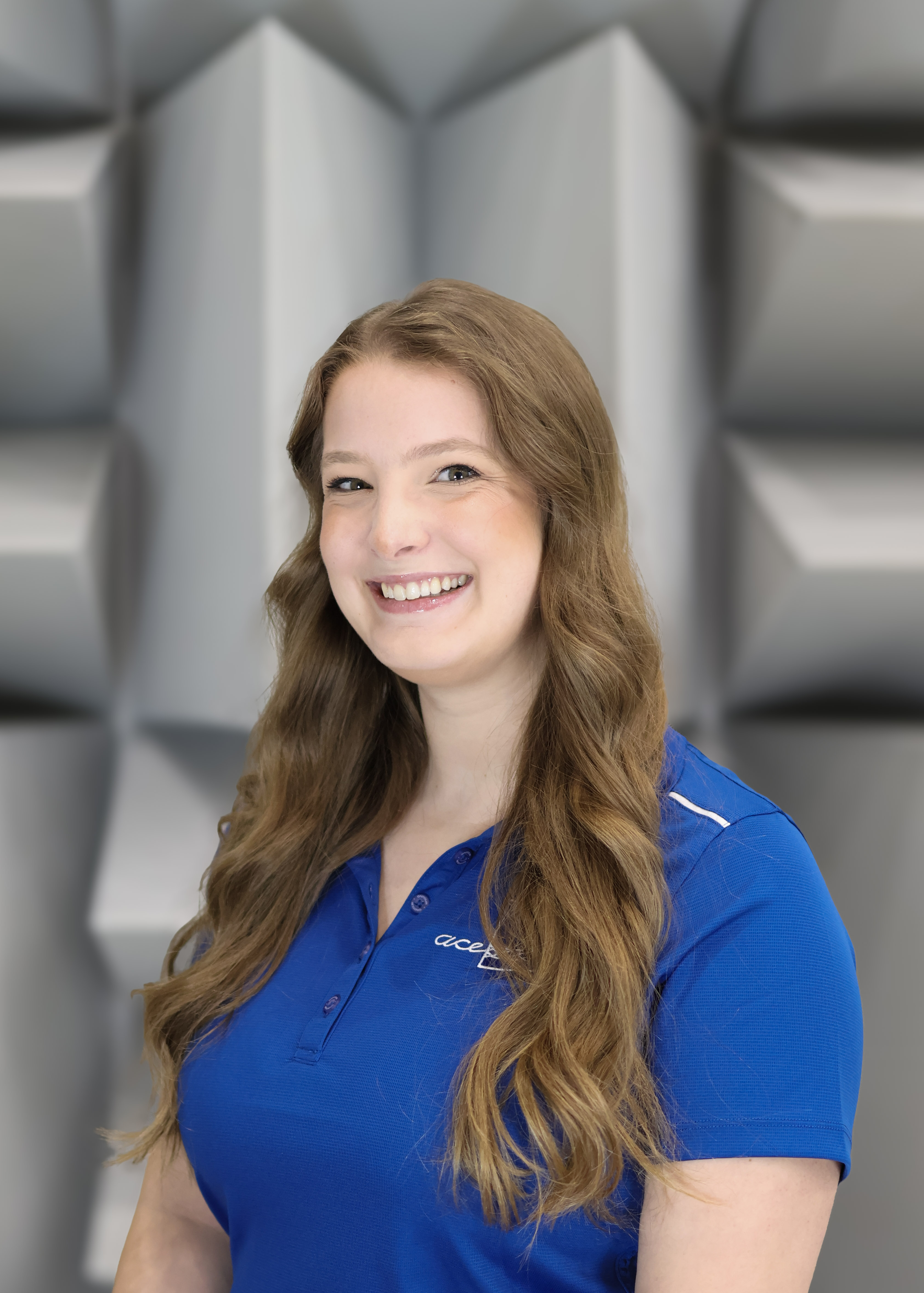 2026-alexandra-cutler-headshot