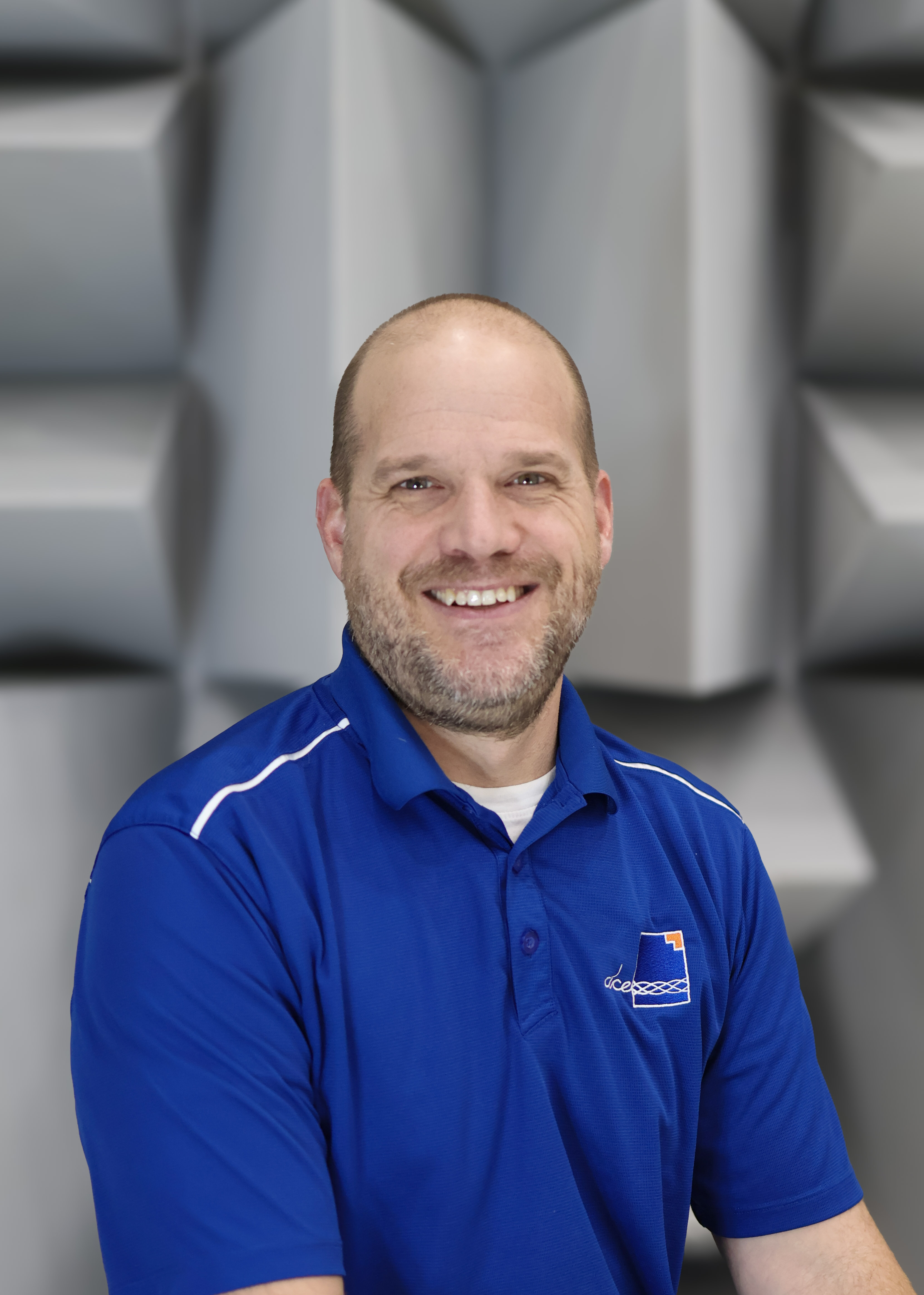 2026-warren-karlson-headshot