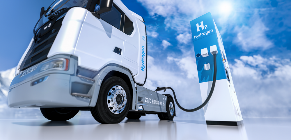 Transport truck fueled by Hydrogen