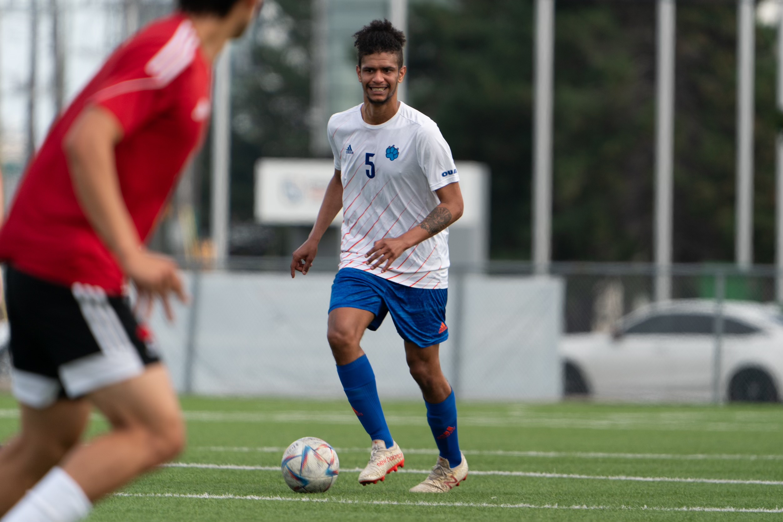 Jadon Vilfort playing soccer
