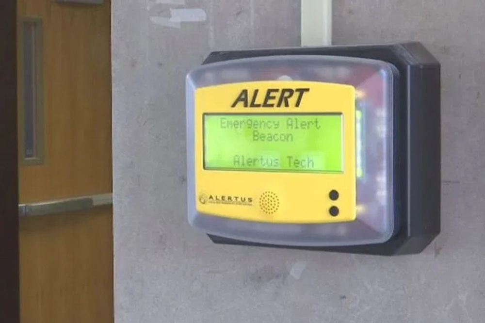 ԰AV is enhancing security measures by installing new Alertus emergency notification devices in strategic locations inside buildings across campus. 
