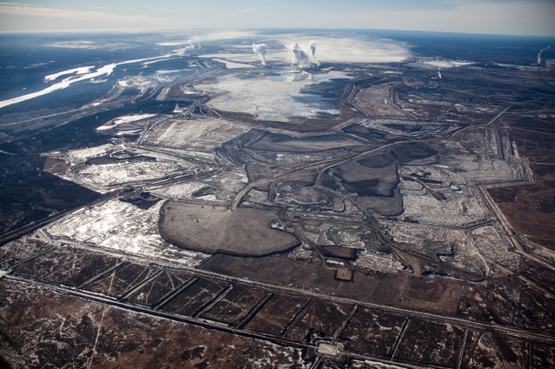 Everyone wants a cleaner, cheaper supply of energy. Nevertheless, we still need to do the math. The best way to close Ontario’s power plants and to stop digging up oil sands is to reduce energy demand. 