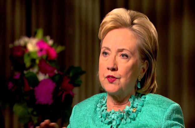 Hillary Clinton shares thoughts on energy with Peter Mansbridge