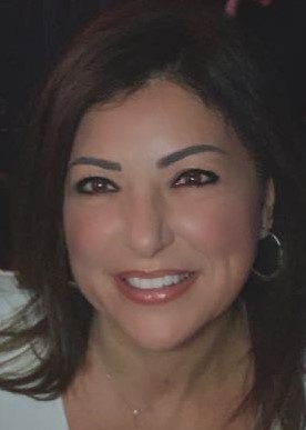 caroline_barakat_headshot.jpg